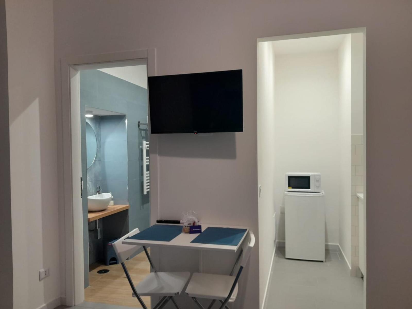 Bed and Breakfast Monteoliveto 5 à Naples Extérieur photo